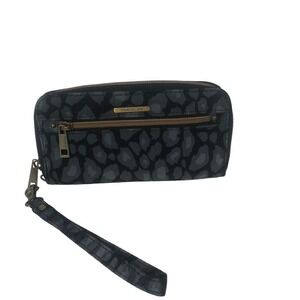 Travelon RFID Cheetah Wristlet Wallet Animal Leopard Print Accordion Black Blue